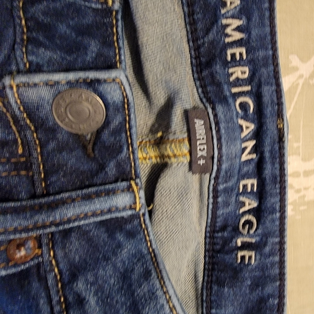 American Eagle Outfitters Dark Blue Denim Jeans - Picture 4 of 7